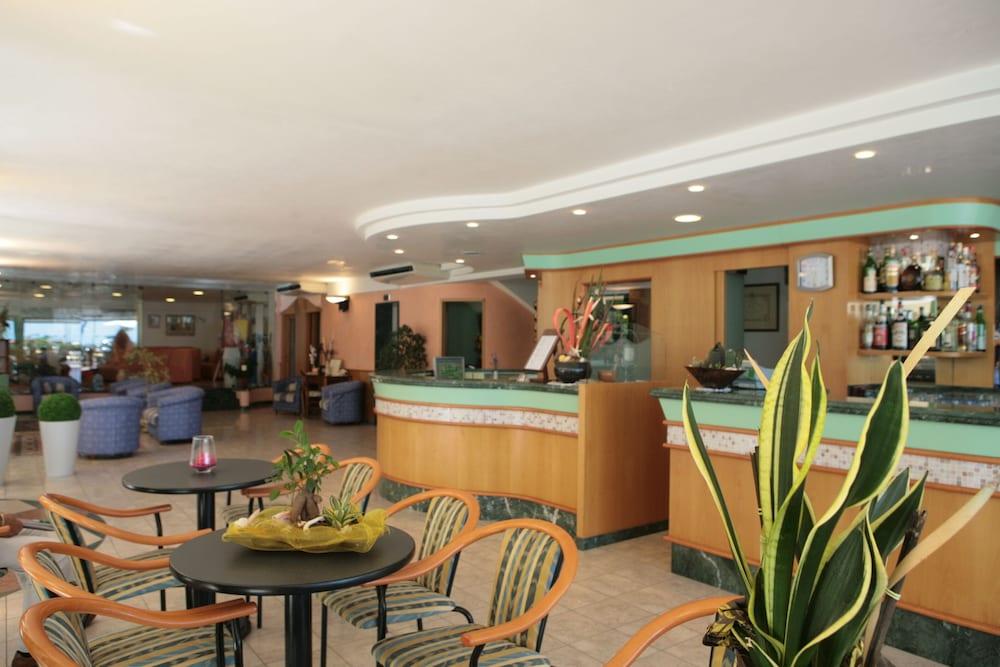 Hotel Palos Римини Экстерьер фото